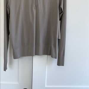 Lululemon Athletica Gray Fitted Button Down Shirt